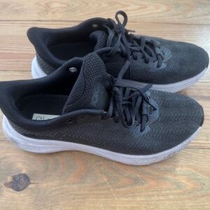 HOKA Solimar Athletic running shoes sz 8.5 Black white EUC Walking Errands